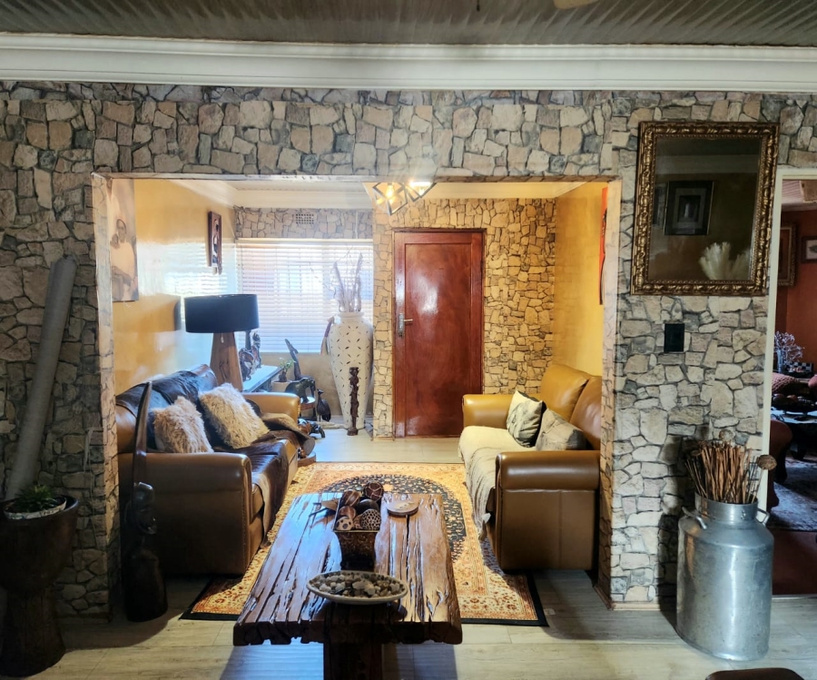 3 Bedroom Property for Sale in Kuyasa Western Cape
